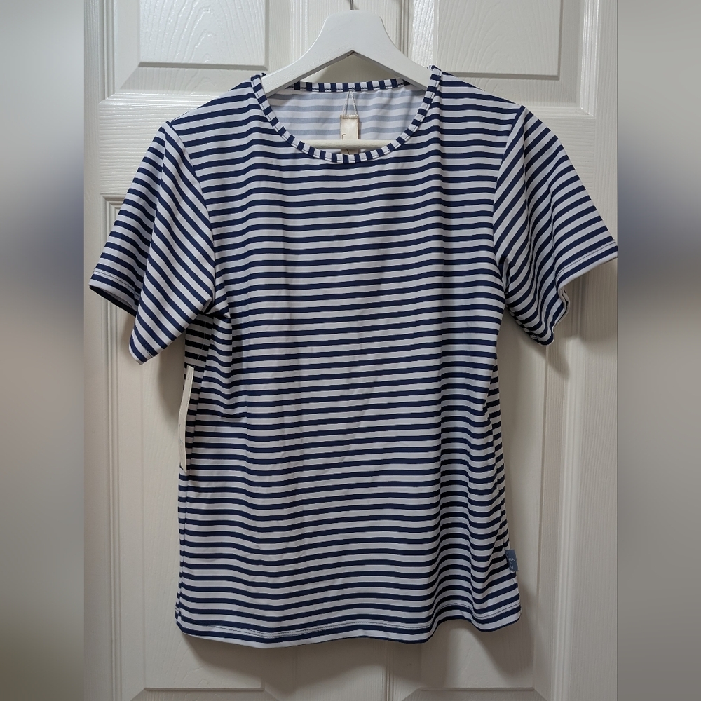 SEEA Glenn Surf Tee Stripes swim shirt/rash guard size XS NWT Navy Blue White